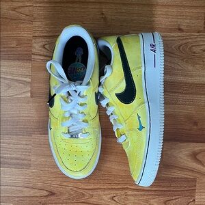 Nike | Air Force | Kids | Bright | Yellow | Sneakers | 6y